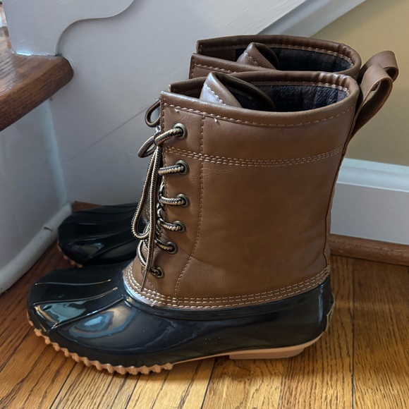 SPORTO The Original Duck Boot Womens Ariel Closed Toe Mid-Calf Rainboots - Picture 3 of 7